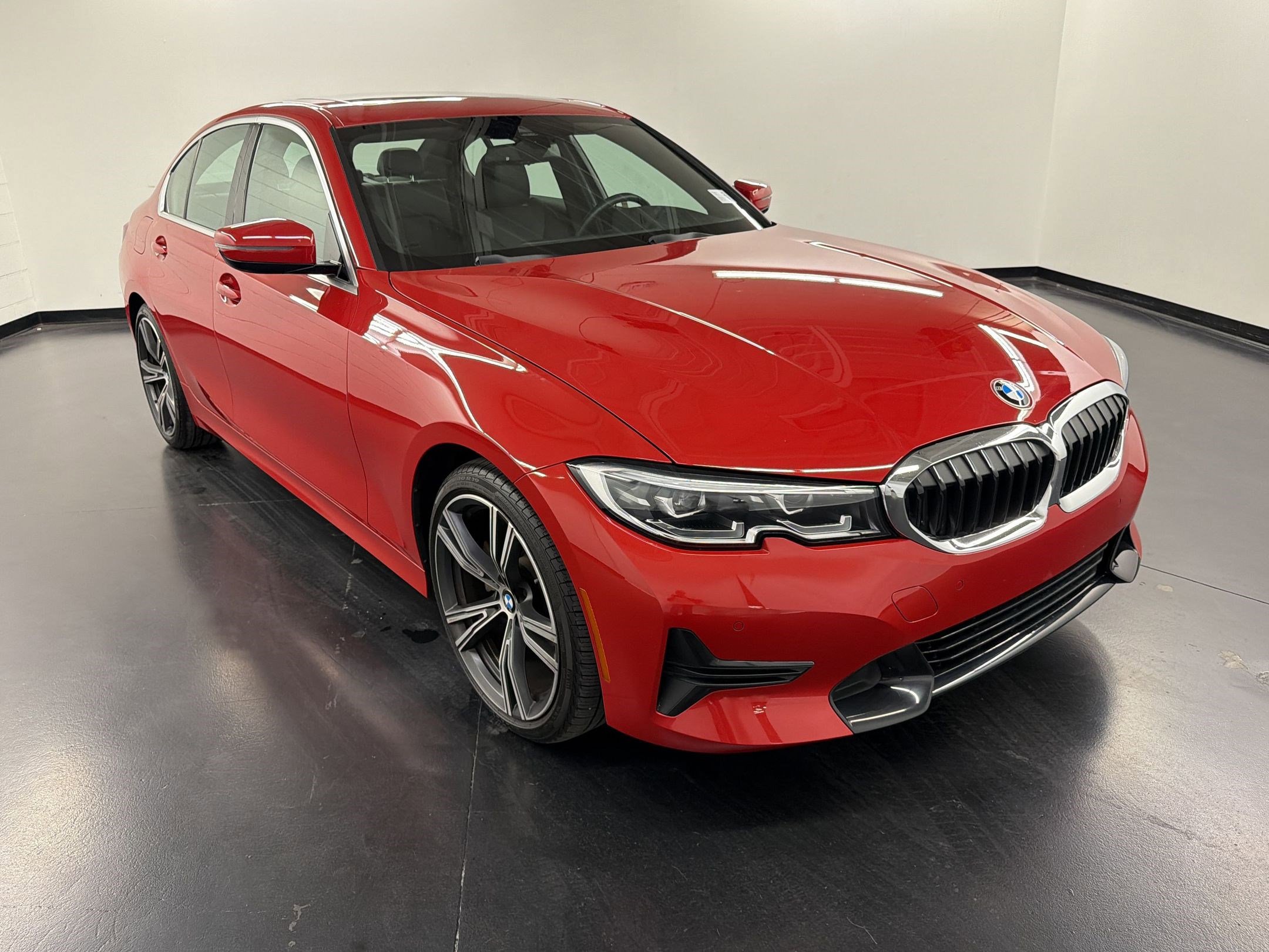 Used 2022 BMW 330i Sedan w/ Driving Assistance Package image 7