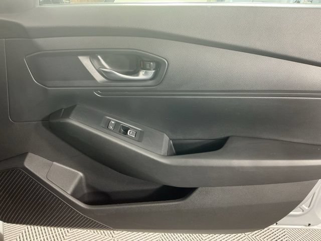 Certified 2024 Honda Accord LX image 13