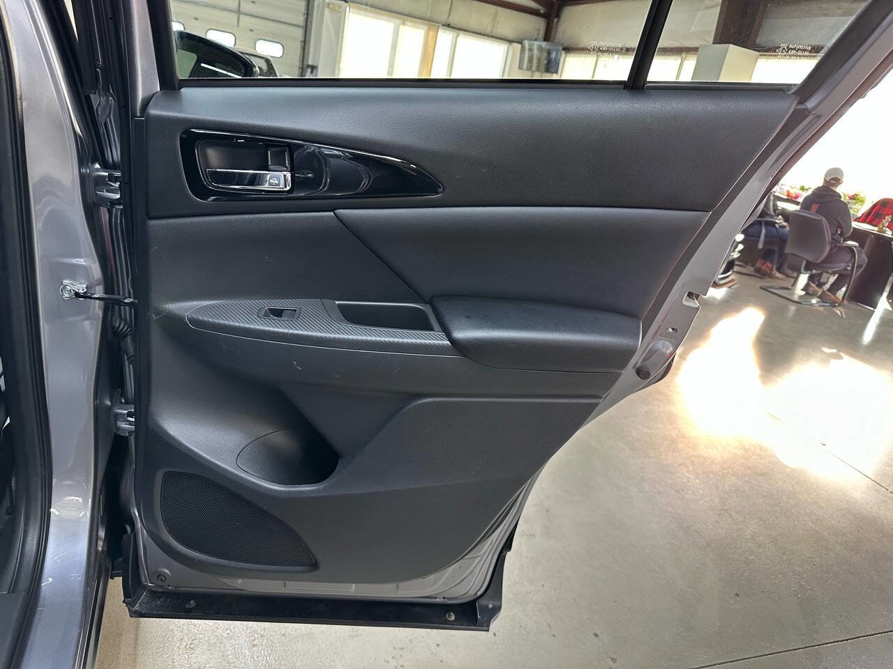 Used 2018 Mitsubishi Eclipse Cross SEL image 14