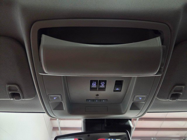Used 2016 GMC Sierra 3500 Denali w/ Duramax Plus Package image 61