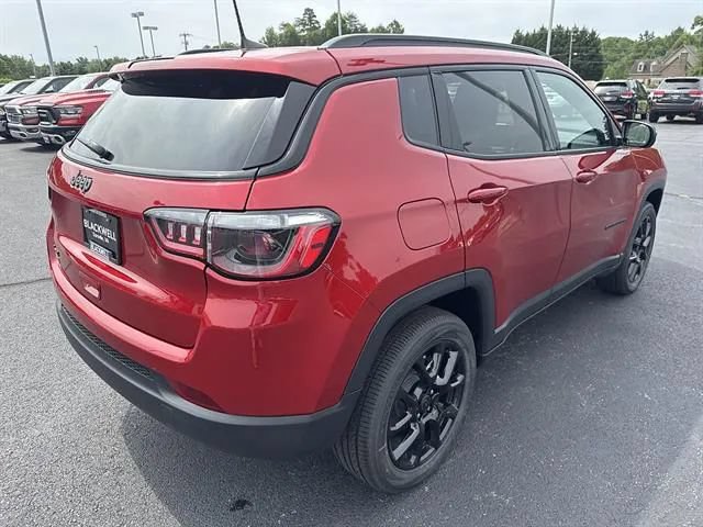 New 2026 Jeep Compass Latitude AWD/4WD image 6