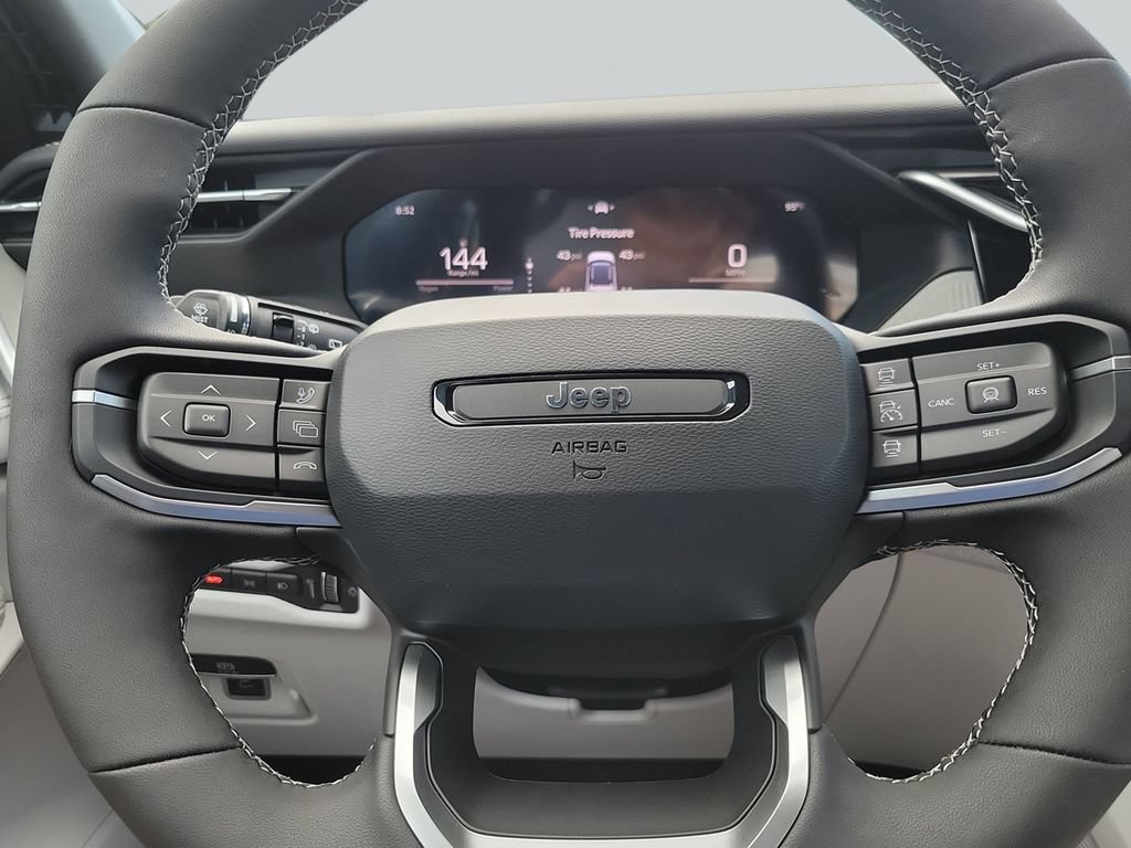 New 2026 Jeep Cherokee Laredo AWD/4WD image 28