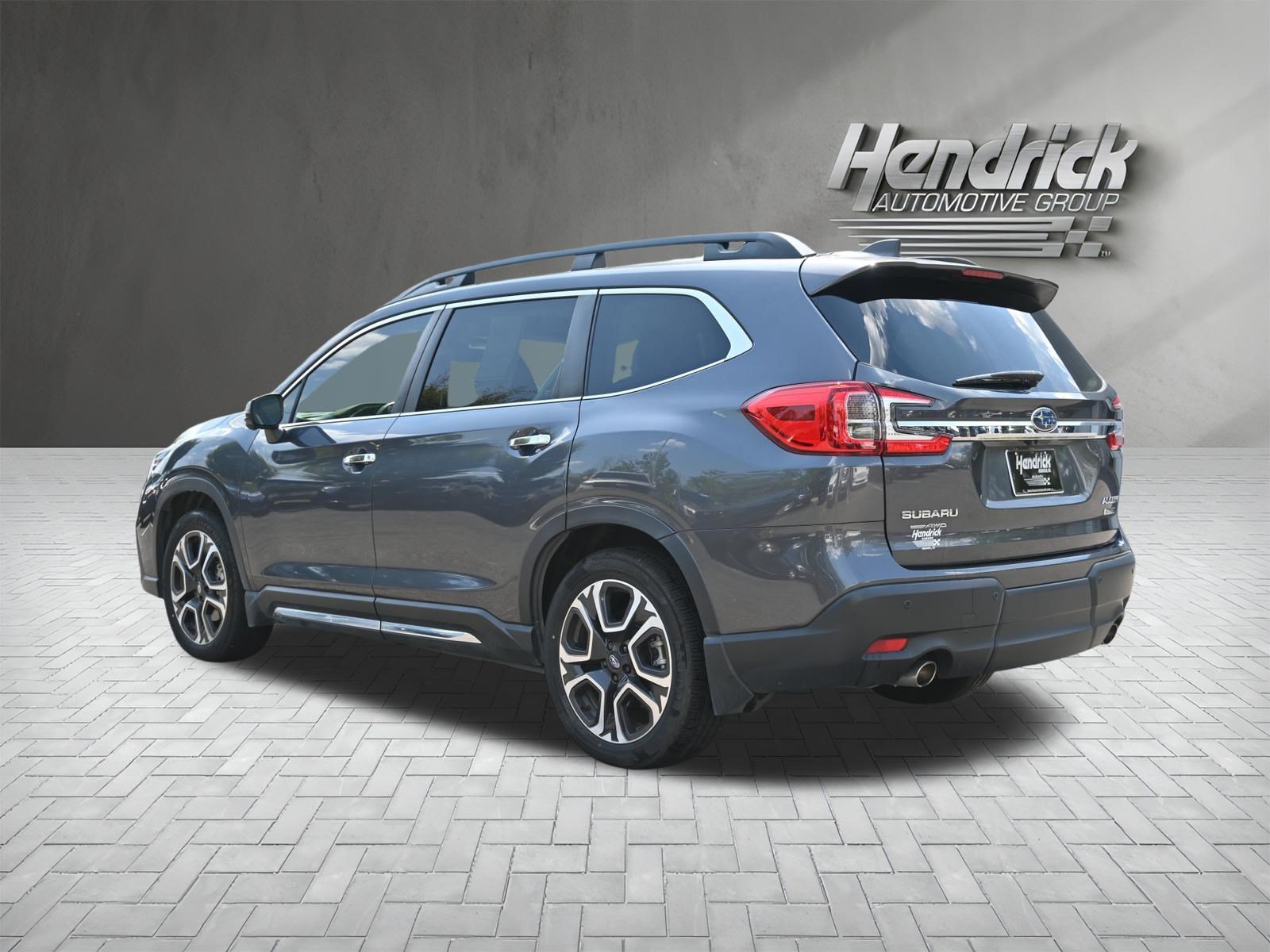 Used 2023 Subaru Ascent Touring AWD/4WD image 7