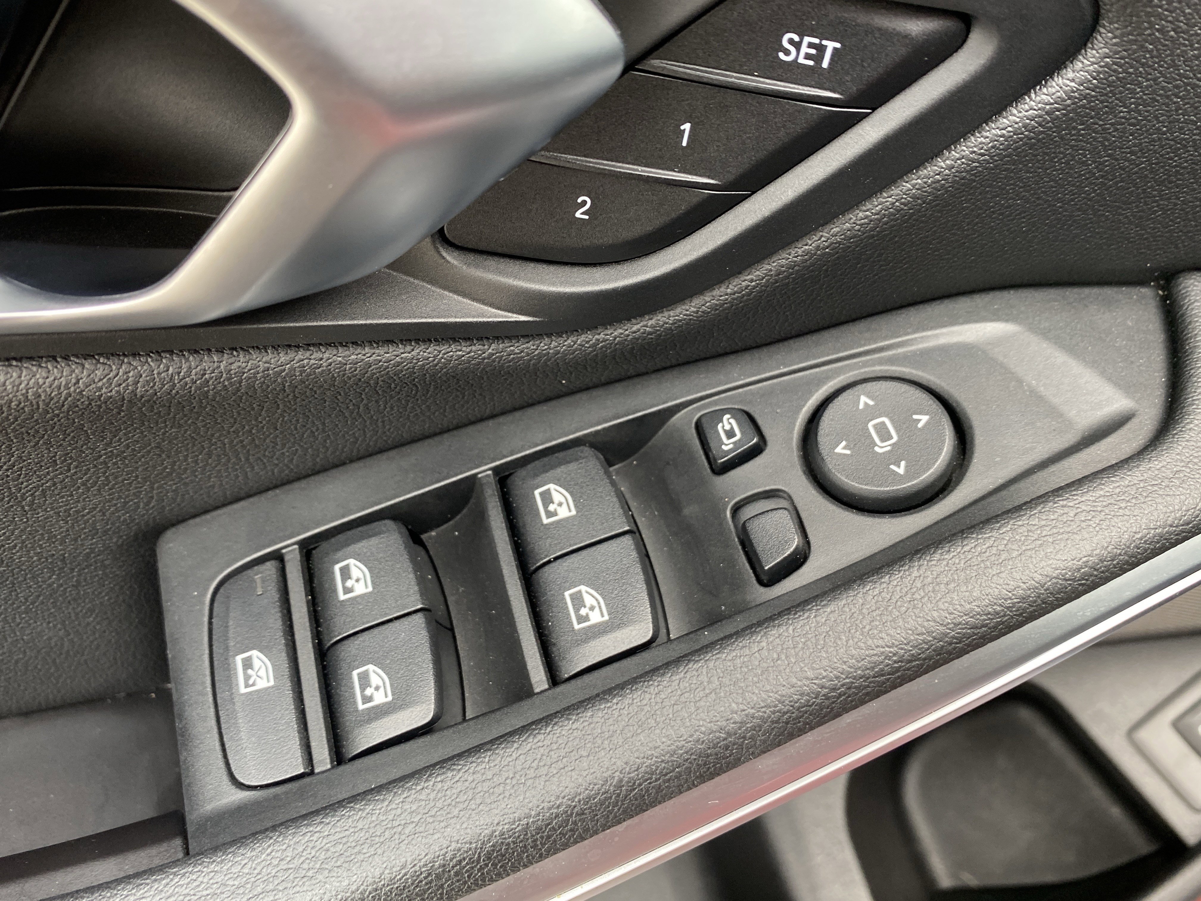 Used 2025 BMW M340i w/ Premium Package image 26