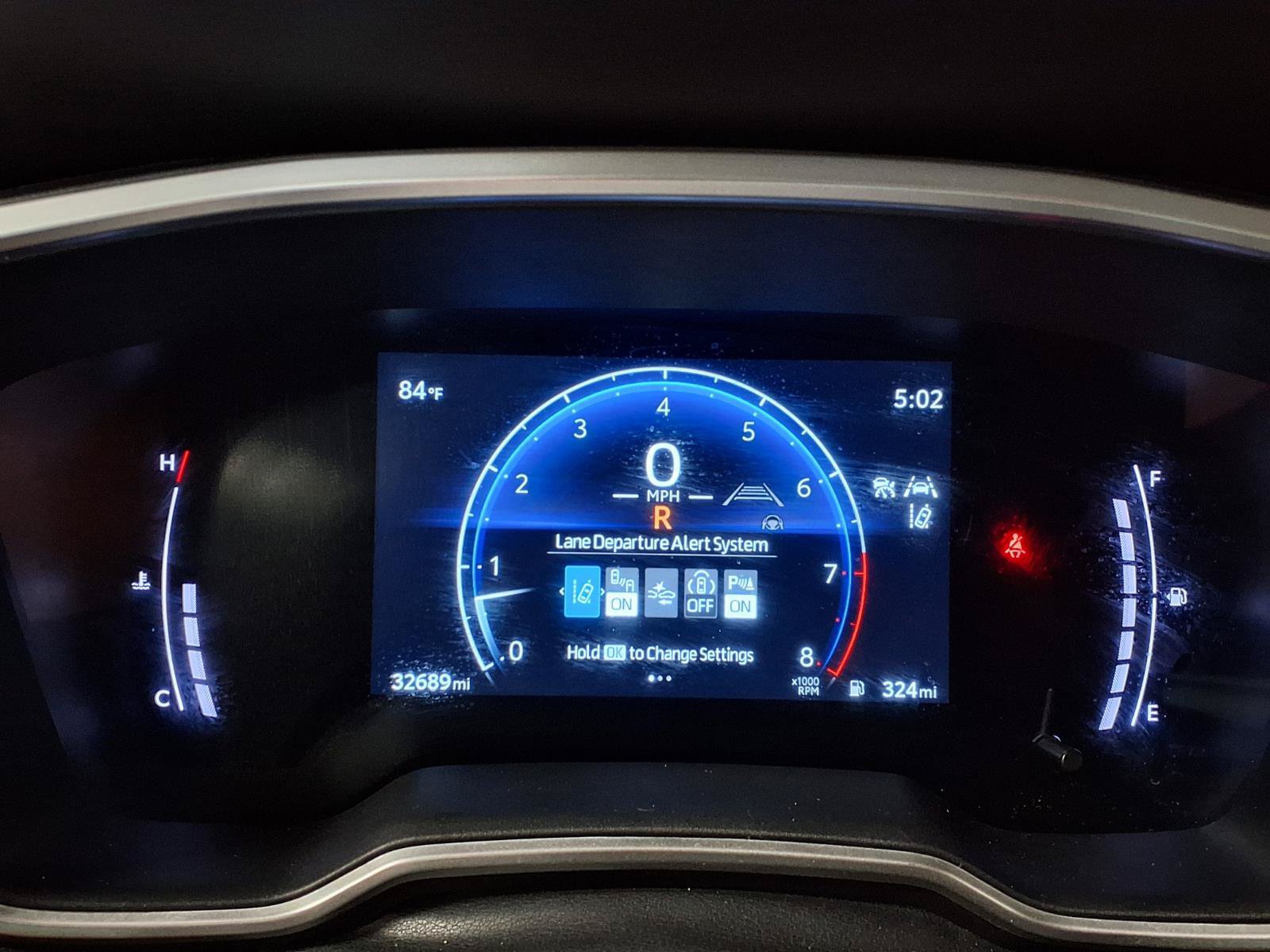 Used 2025 Toyota Corolla Cross XLE FWD image 29