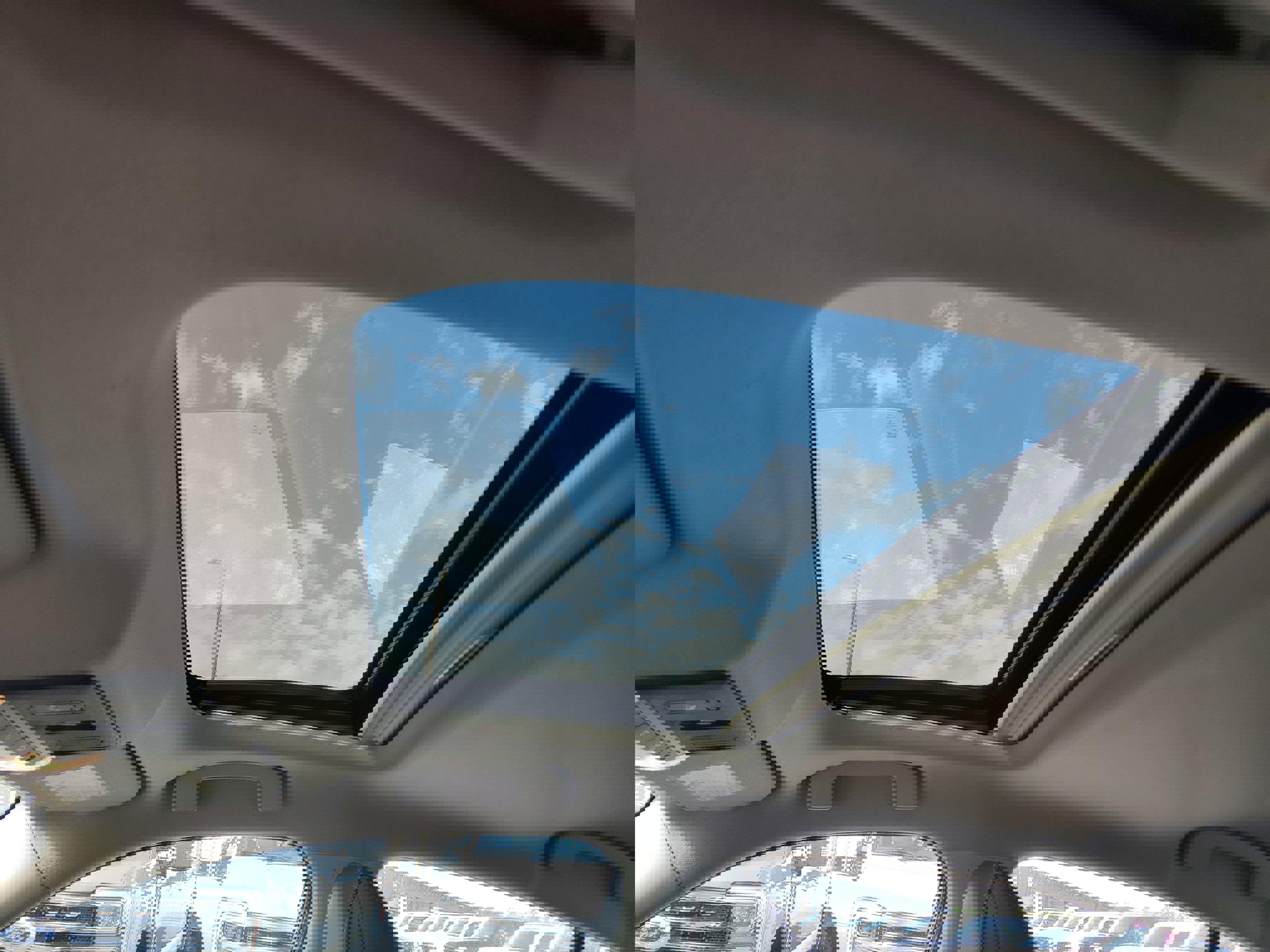 New 2025 Nissan Sentra SR w/ SR Premium Package image 25