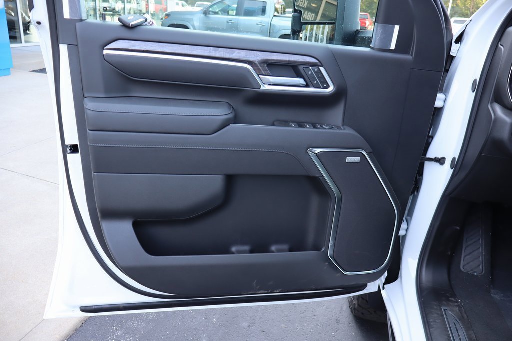 New 2025 Chevrolet Silverado 2500 LTZ w/ Trail Boss Package image 3