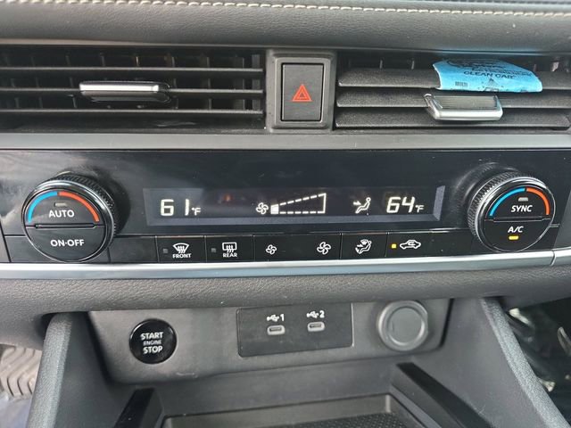 Used 2024 Nissan Rogue SV image 4