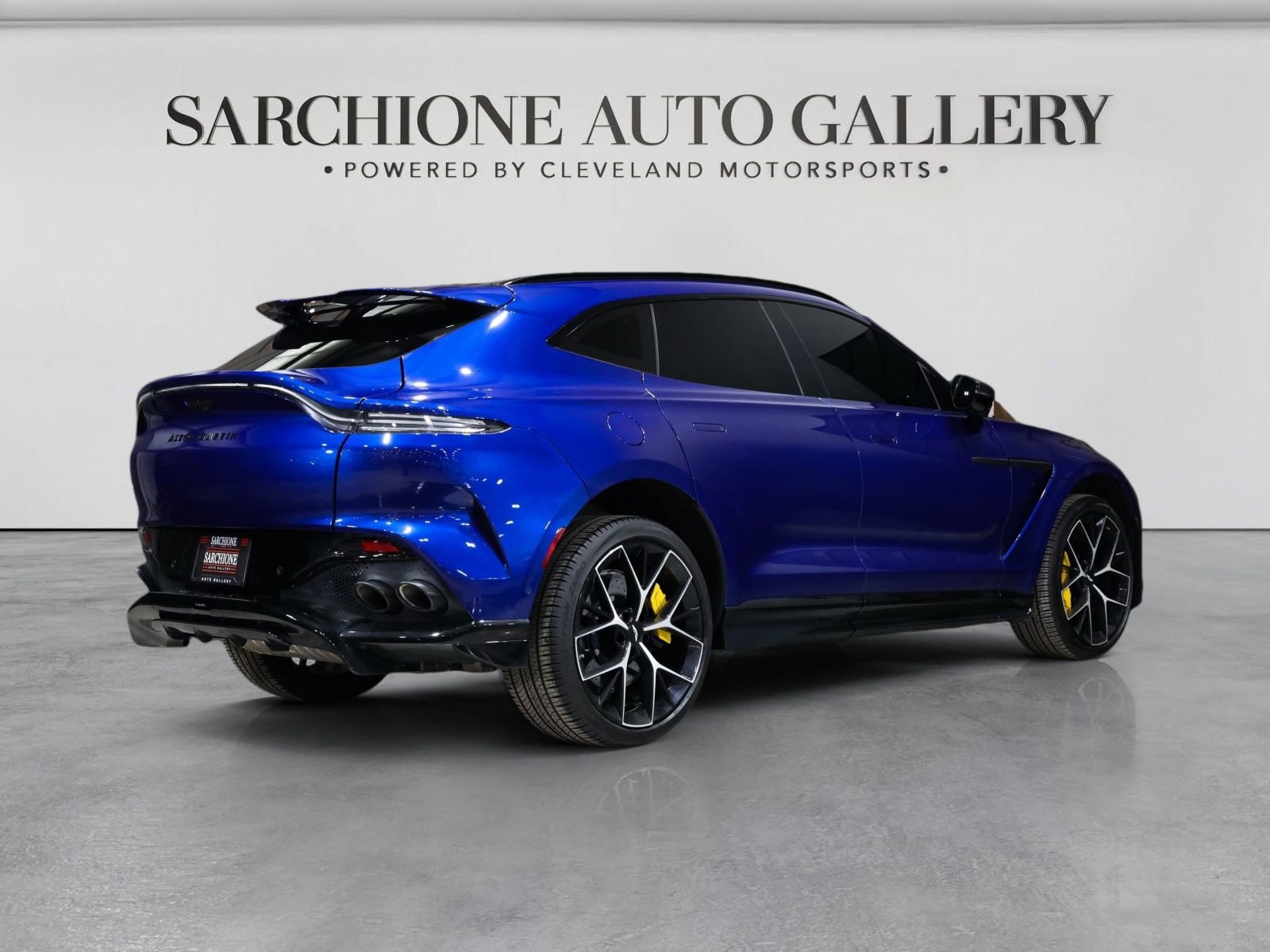 Used 2025 Aston Martin DBX 707 AWD/4WD image 9