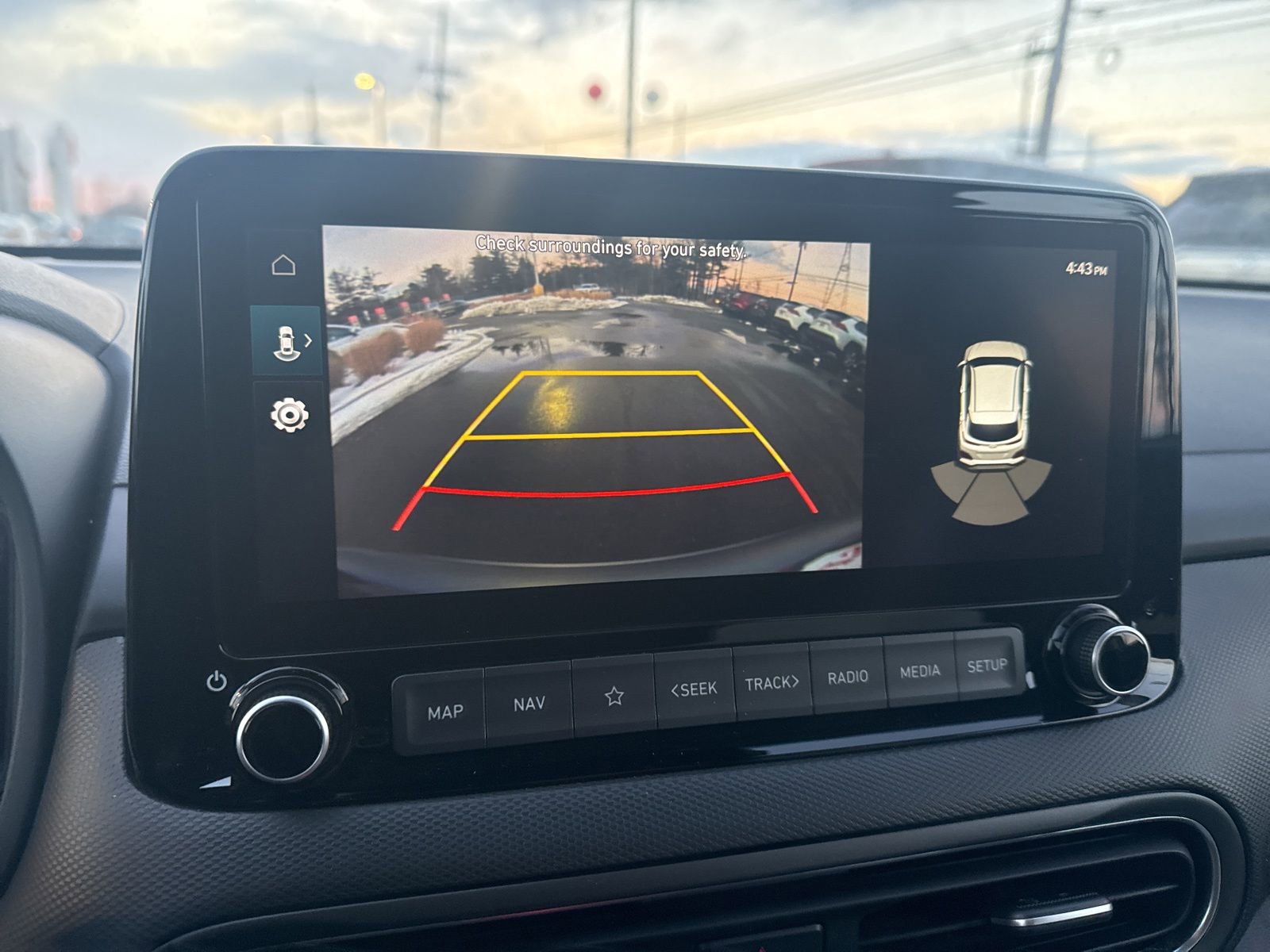 Used 2023 Hyundai Kona Limited image 20