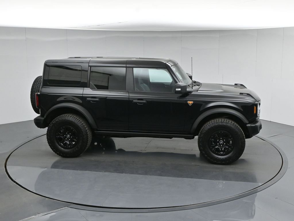 Used 2025 Ford Bronco Badlands image 55