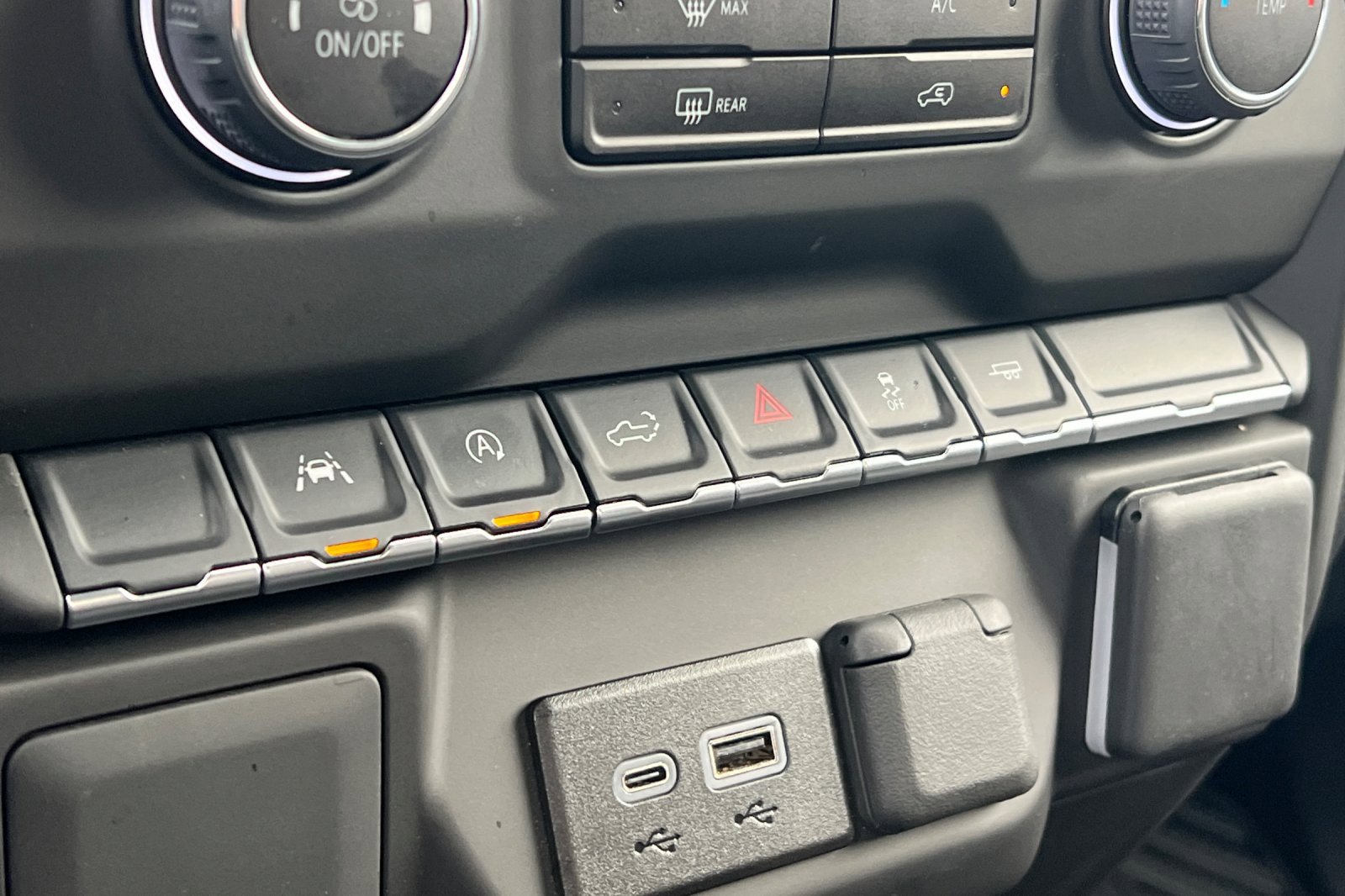 Used 2025 Chevrolet Silverado 1500 Custom w/ Rally Edition image 31