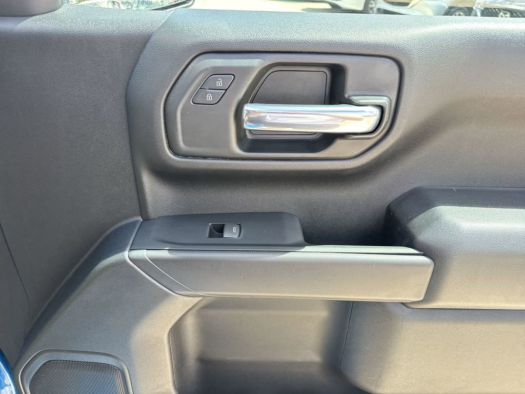 Used 2022 Chevrolet Silverado 1500 Custom image 44