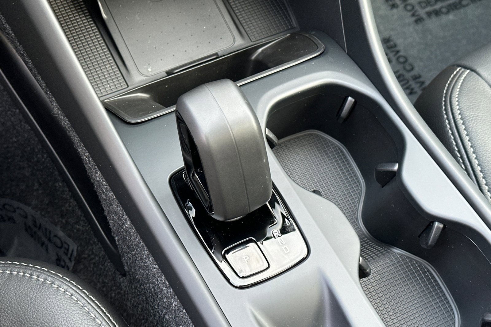 New 2026 Volvo XC40 B5 Core w/ Climate Package image 24