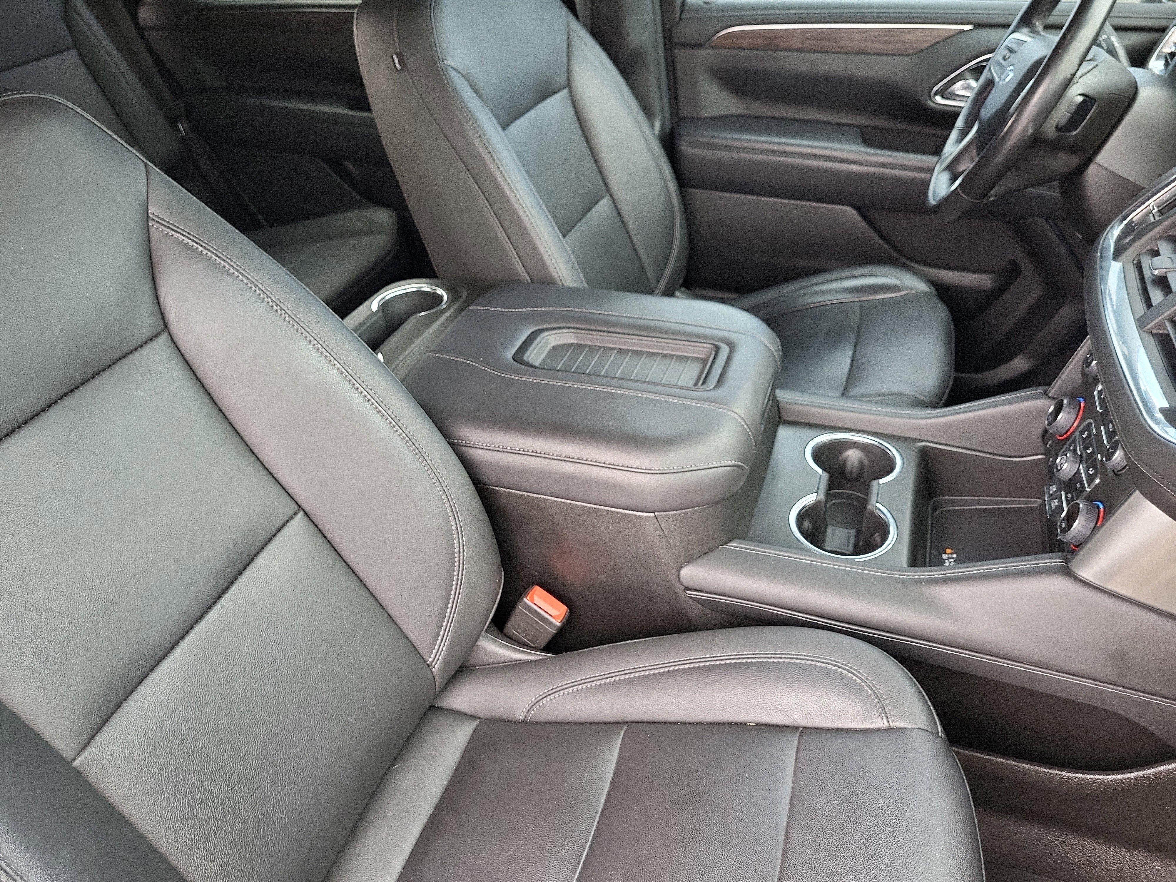 Used 2021 Chevrolet Tahoe Z71 w/ Rear Media and Nav Package image 20