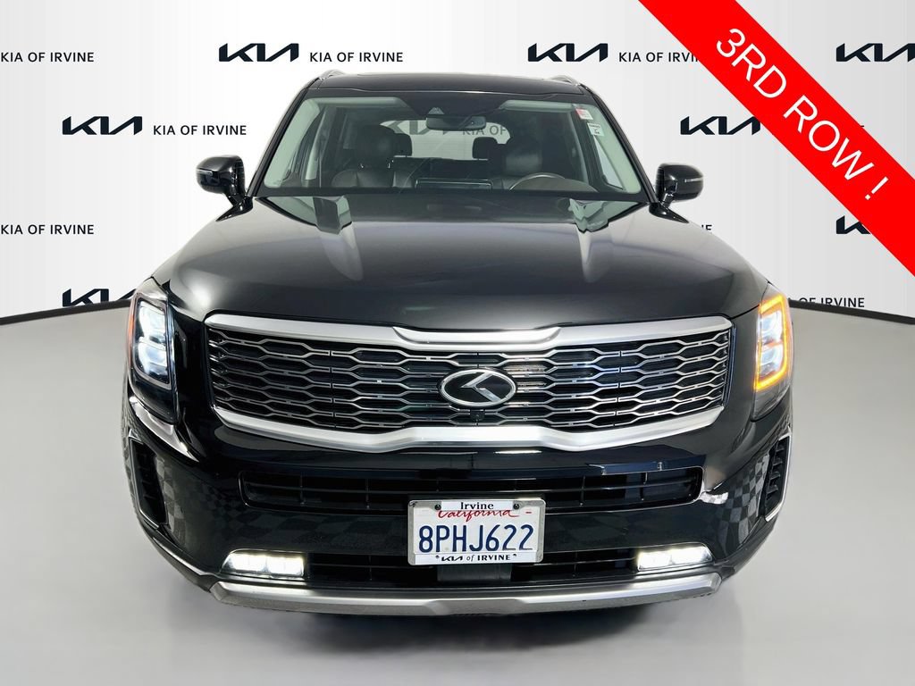 Used 2020 Kia Telluride SX w/ Towing Package FWD image 2