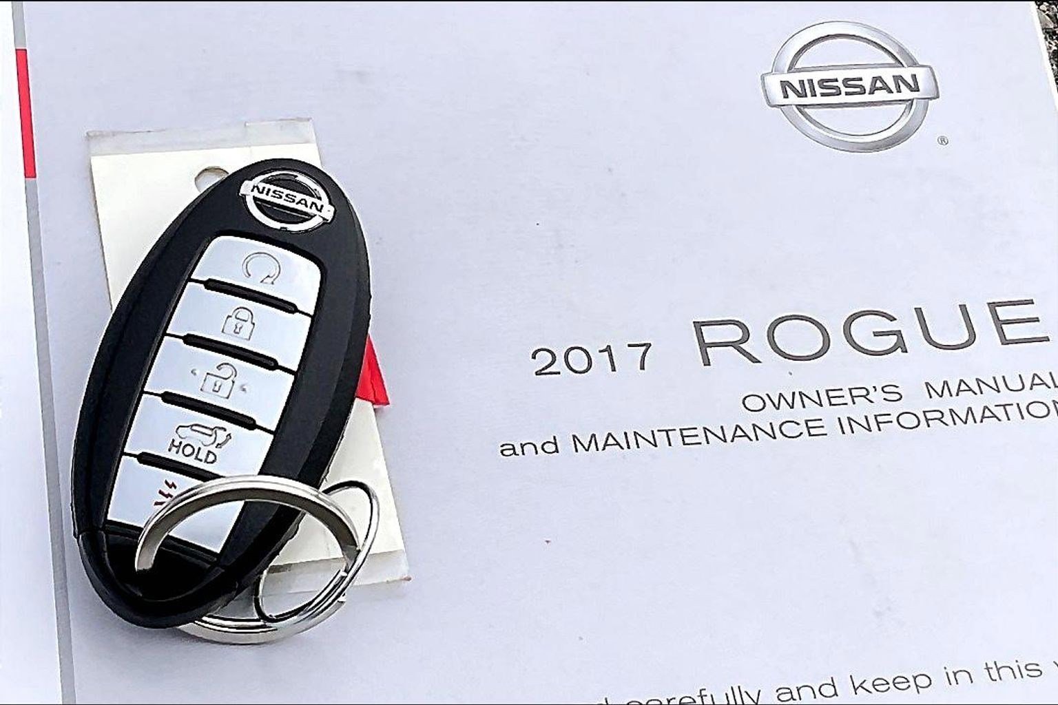 Used 2017 Nissan Rogue SL w/ SL Premium Package image 10