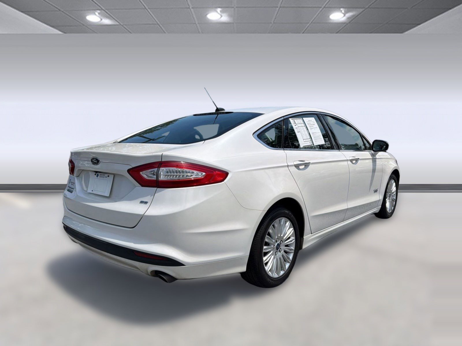 Used 2014 Ford Fusion Energi SE FWD image 9