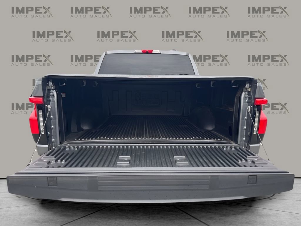 Used 2023 Ford F150 Lightning XLT AWD/4WD image 28