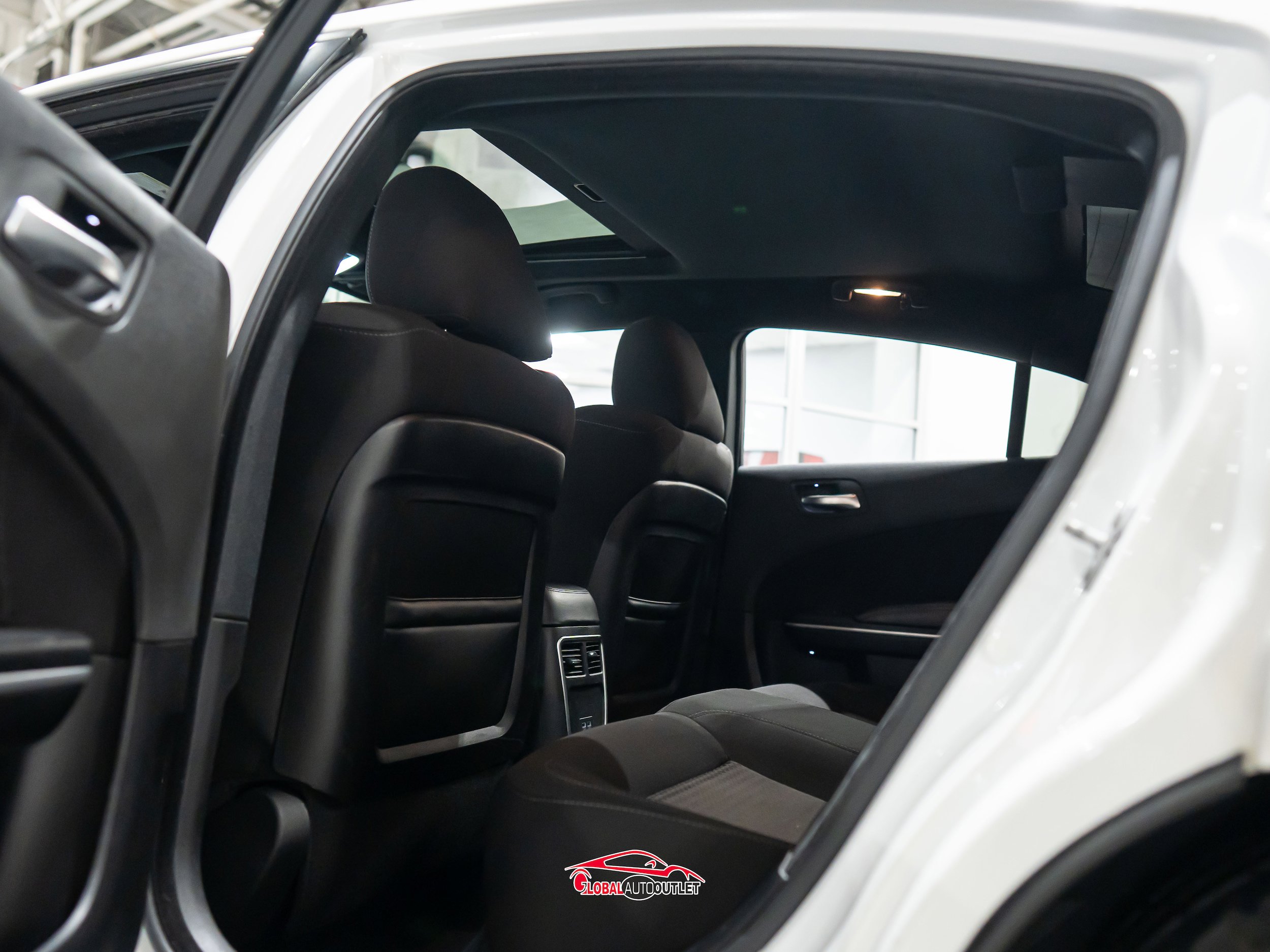 Used 2020 Dodge Charger Scat Pack w/ Driver Convenience Group RWD image 20
