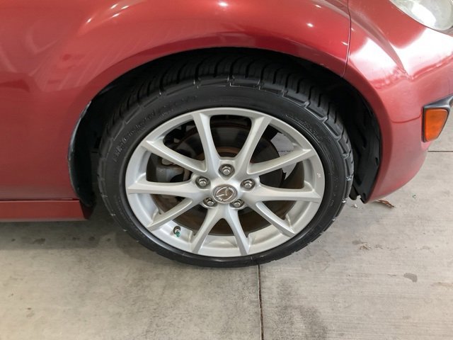 Used 2011 MAZDA MX-5 Miata Grand Touring w/ Premium Pkg image 19