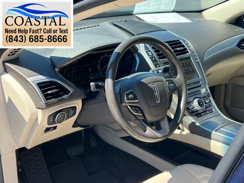 Used 2017 Lincoln MKZ Premiere FWD image 6