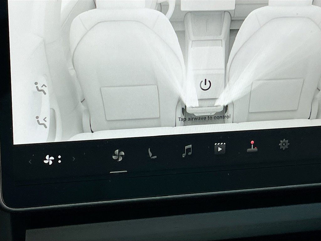 Used 2025 Tesla Model 3 Long Range RWD image 26