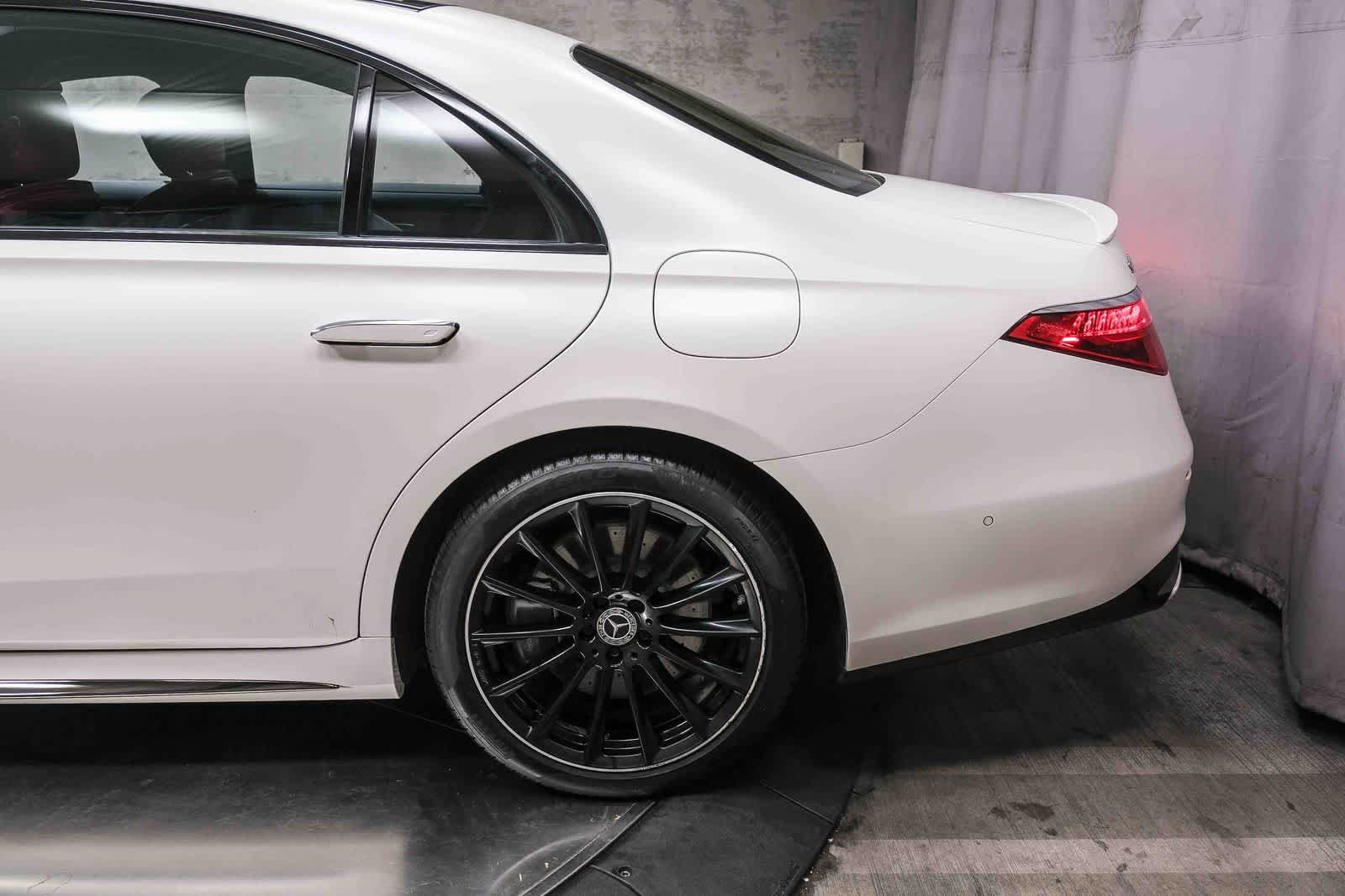 Certified 2023 Mercedes-Benz S 580e 4MATIC Sedan image 8