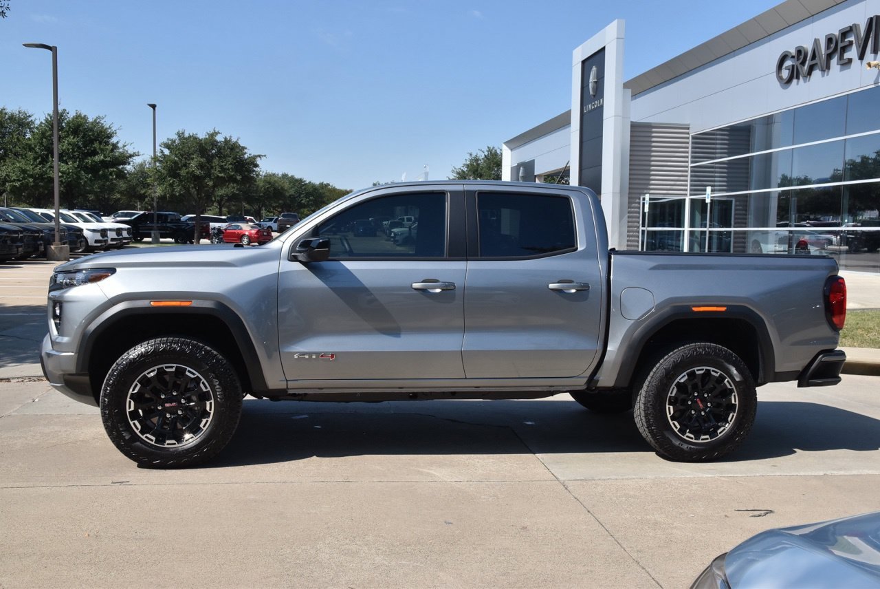 Used 2026 GMC Canyon AT4 AWD/4WD image 12