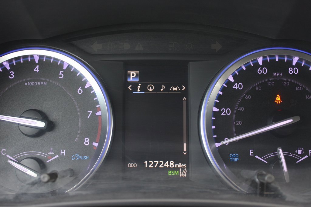 Used 2019 Toyota Highlander Limited image 14