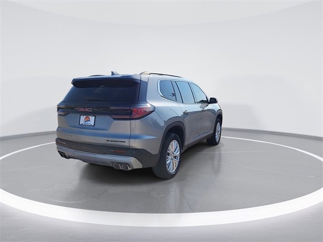 Used 2024 GMC Acadia Elevation w/ Trailering Package image 7