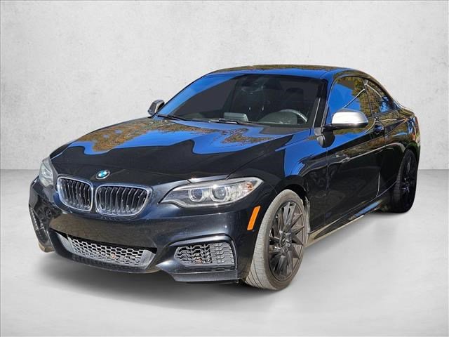 Used 2015 BMW M235i Coupe image 1