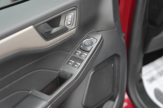 Used 2022 Ford Escape SE w/ Convenience Package image 28