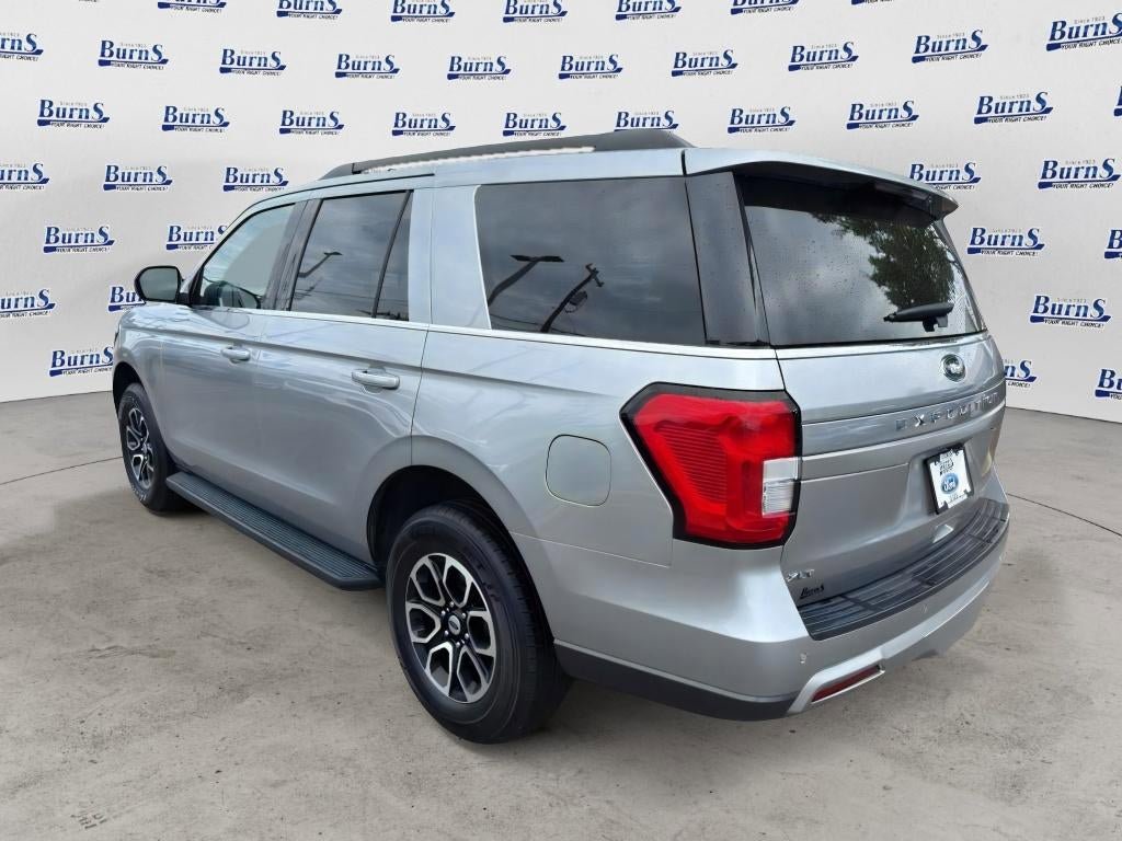Used 2024 Ford Expedition XLT AWD/4WD image 6