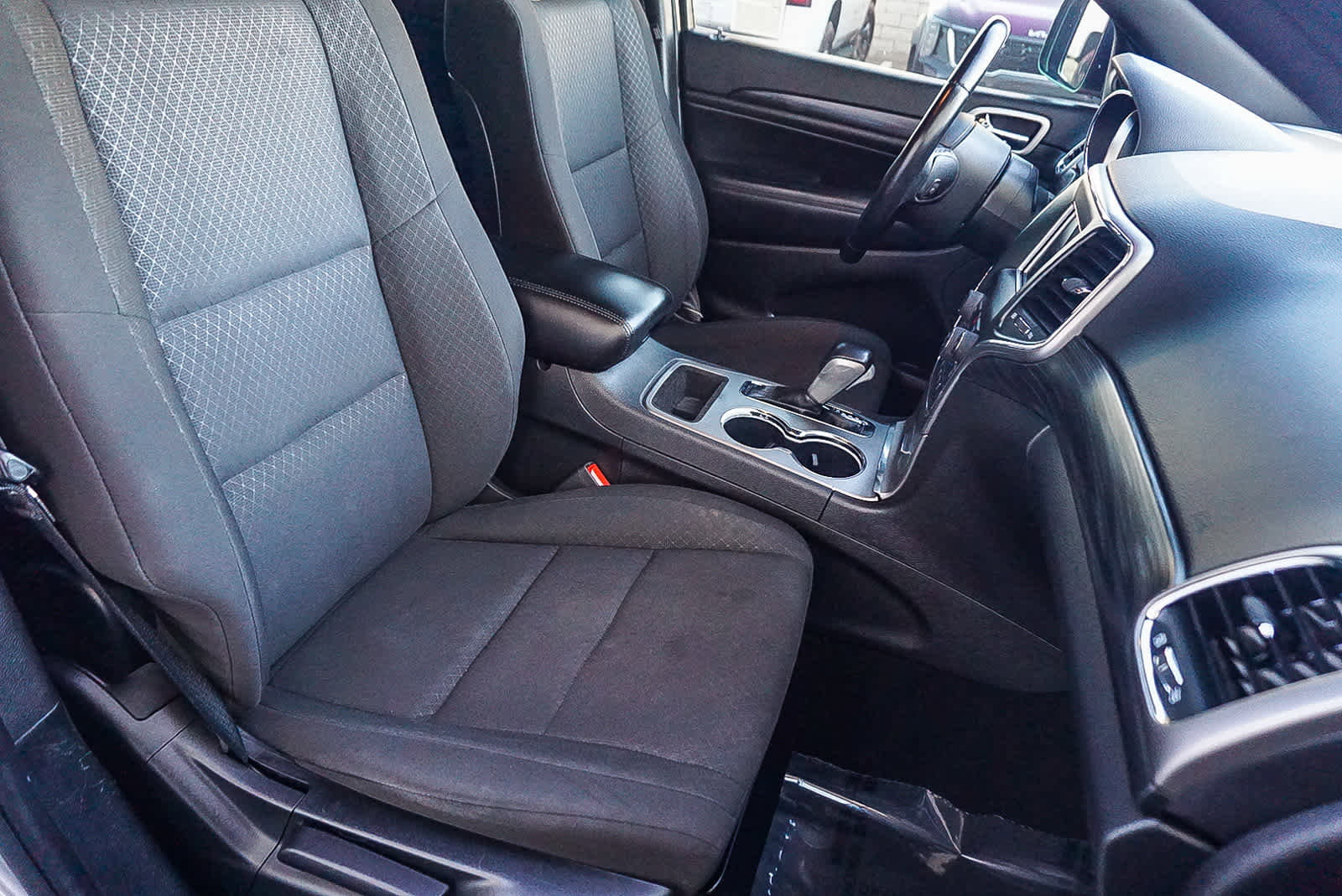 Used 2020 Jeep Grand Cherokee Laredo image 19