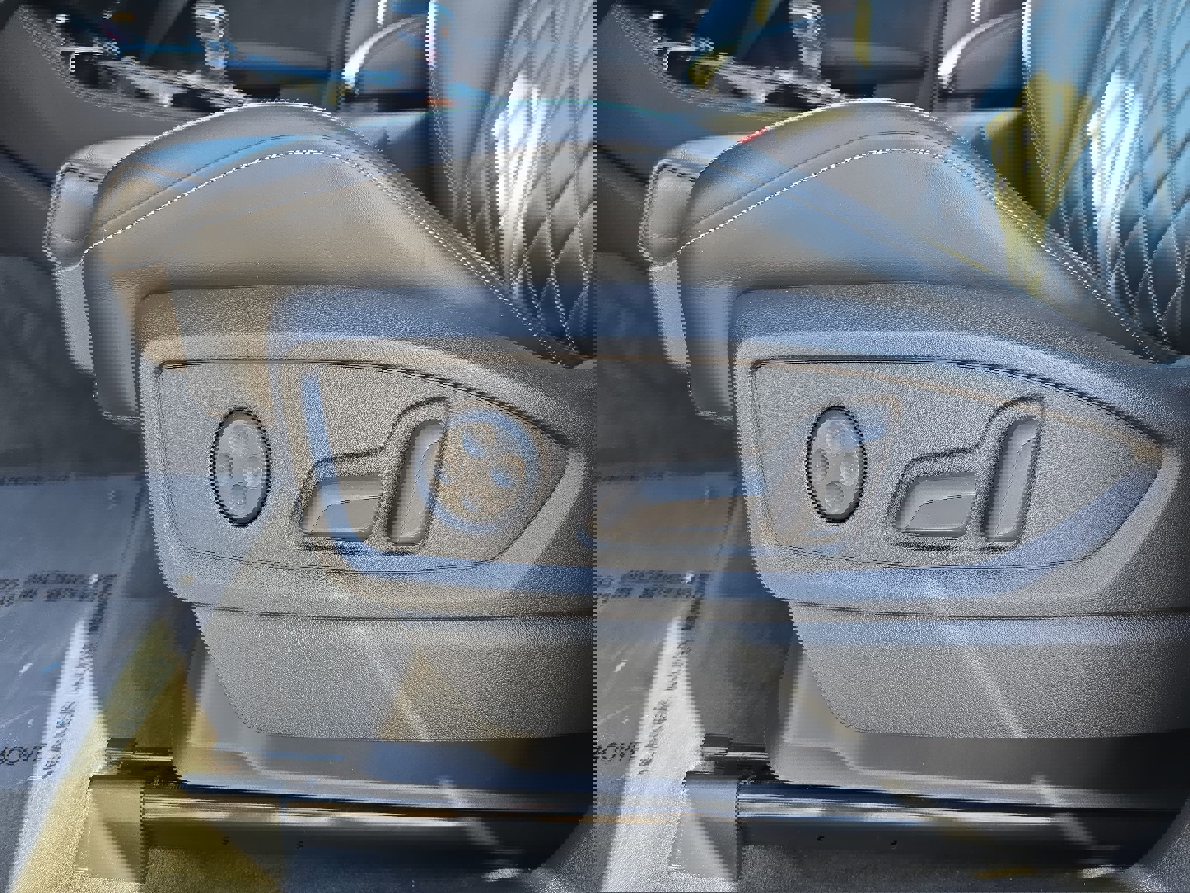 Used 2023 Audi SQ5 Premium Plus w/ Premium Plus Package image 29