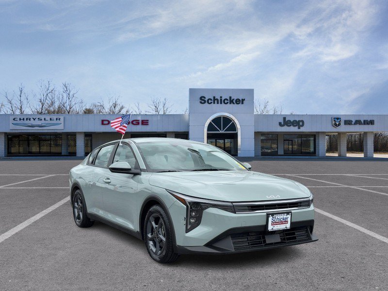 Used 2025 Kia K4