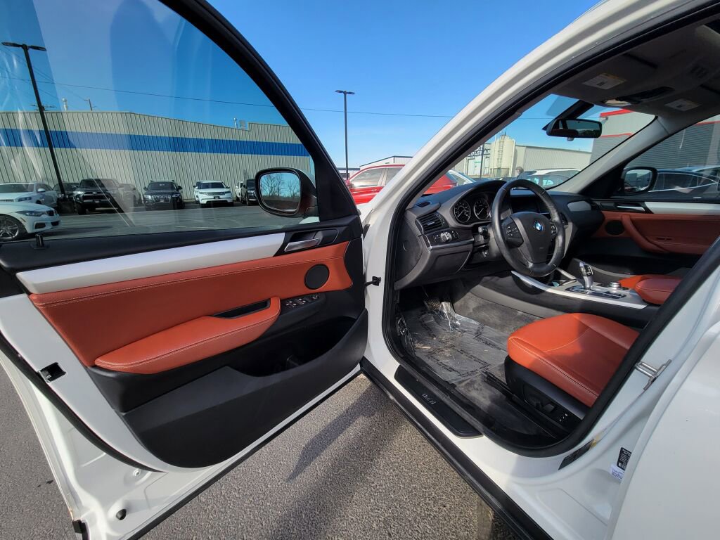 Used 2013 BMW X3 xDrive28i image 15