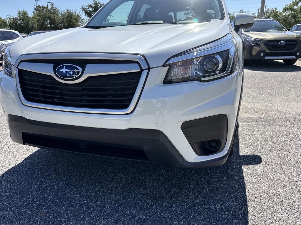 Used 2019 Subaru Forester Premium AWD/4WD image 10