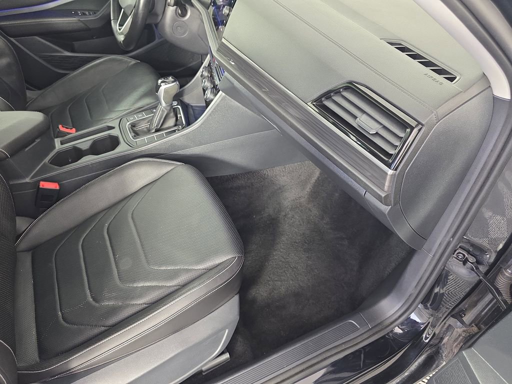 Used 2023 Volkswagen Jetta SEL FWD image 36