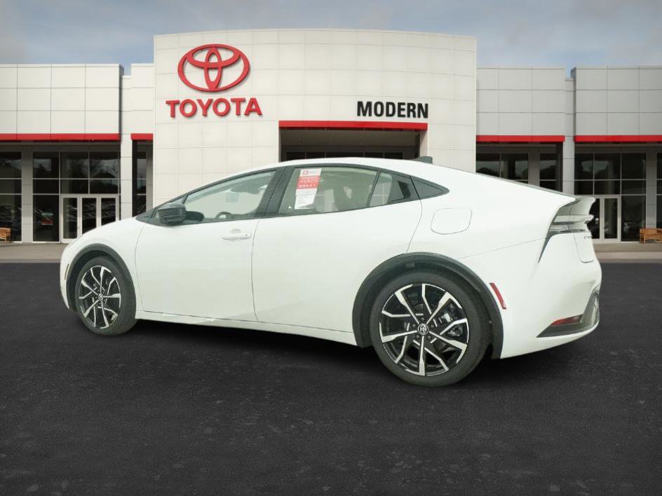 New 2026 Toyota Prius Plug-In Hybrid image 16