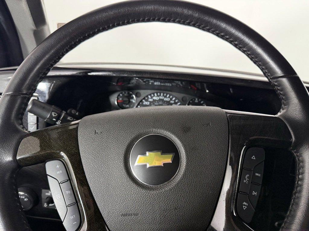 Used 2021 Chevrolet Express 2500 LS w/ Enhanced Convenience Package image 23