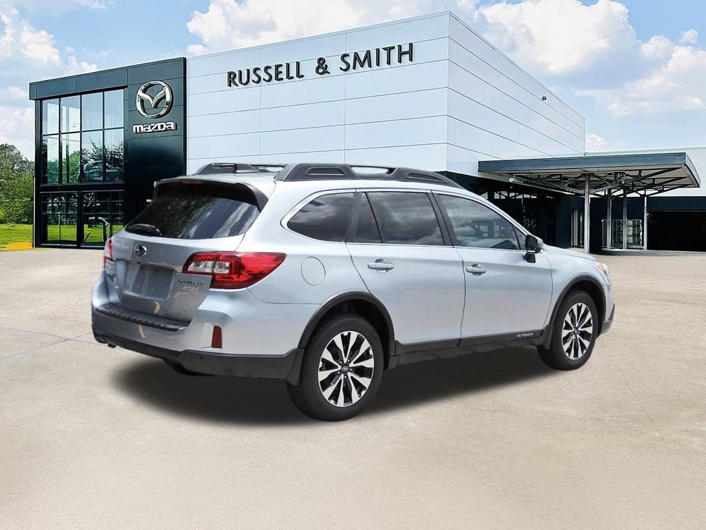 Used 2017 Subaru Outback 2.5i Limited AWD/4WD image 4