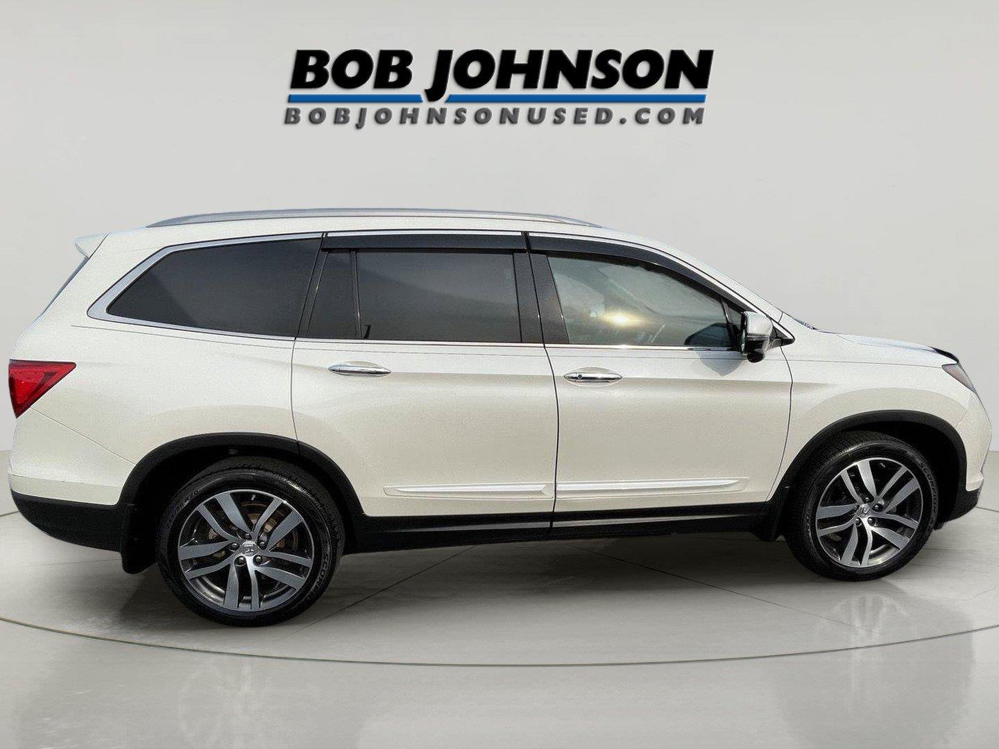 Used 2018 Honda Pilot Touring image 8