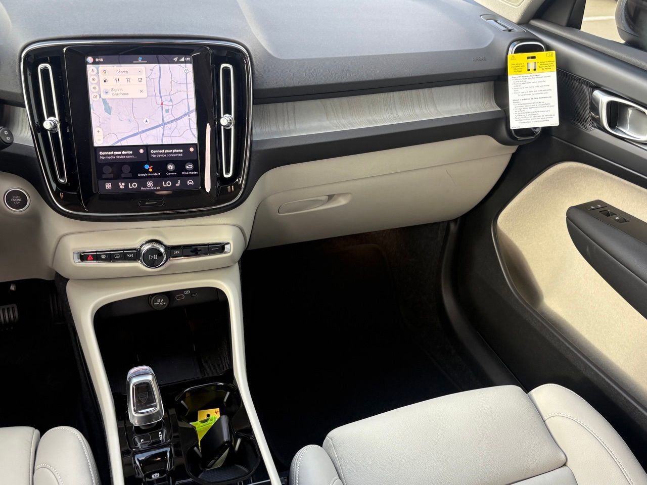 New 2026 Volvo XC40 B5 Plus w/ Protection Package Premier image 13