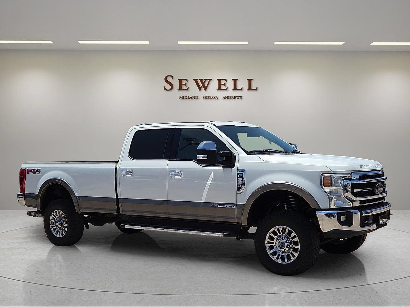 Used 2022 Ford F350 Lariat w/ Chrome Package AWD/4WD image 6