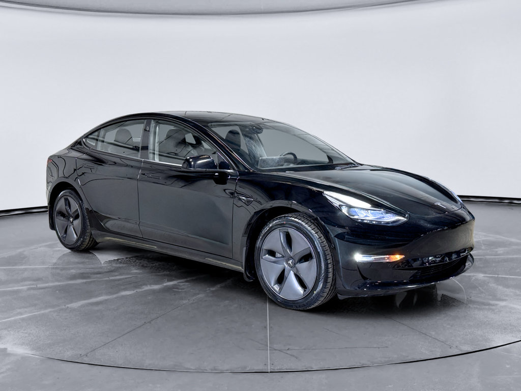 Used 2022 Tesla Model 3 Long Range AWD/4WD image 4