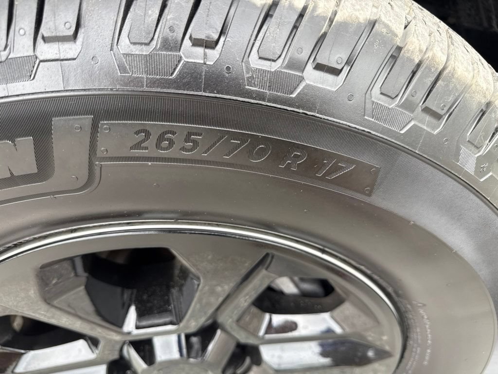 Used 2019 Toyota 4Runner SR5 Premium AWD/4WD image 34
