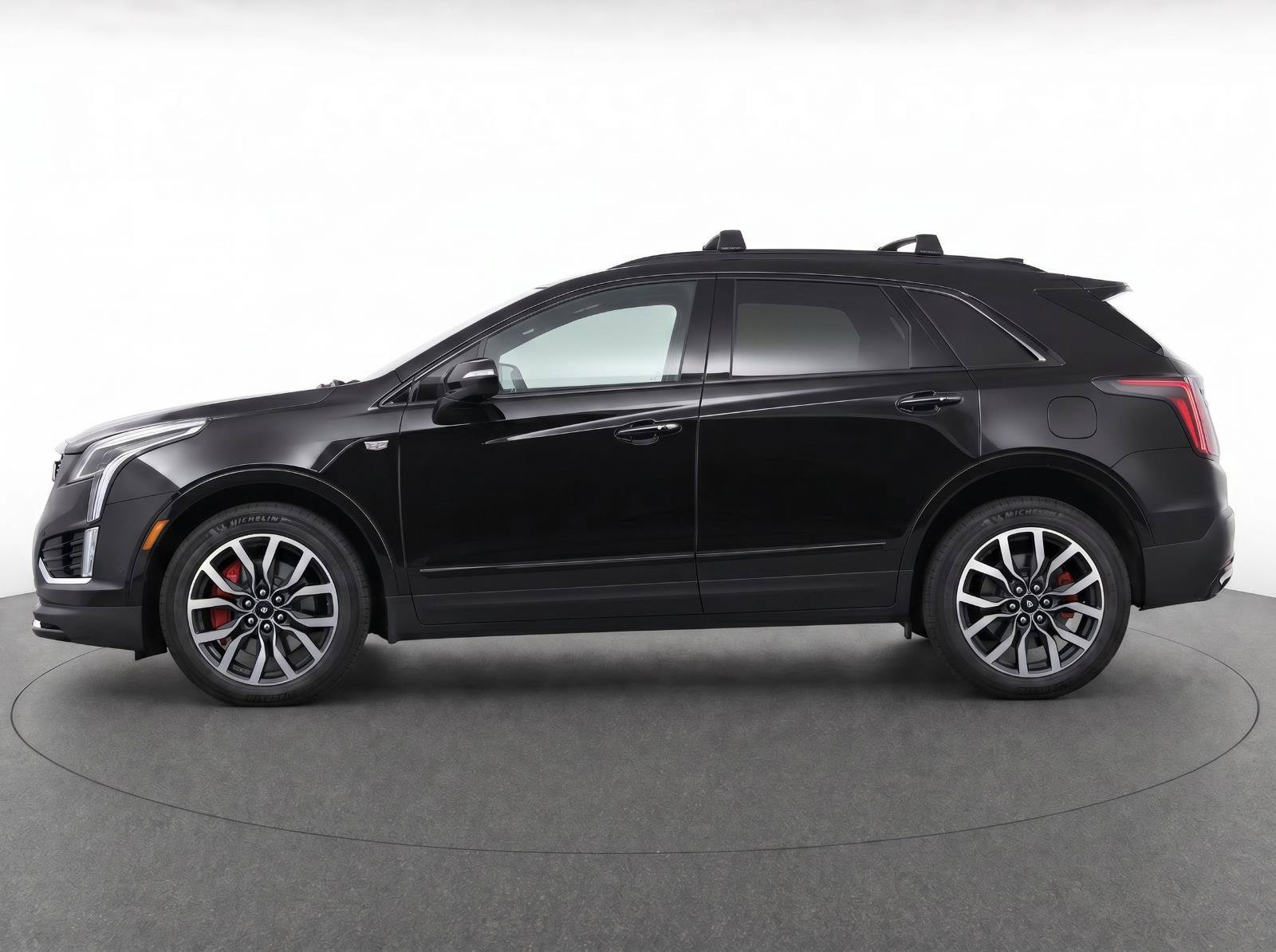 Used 2024 Cadillac XT5 Sportv w/ Technology Package AWD/4WD image 6