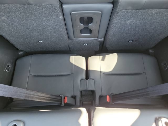 Used 2025 Mitsubishi Outlander SE FWD image 9